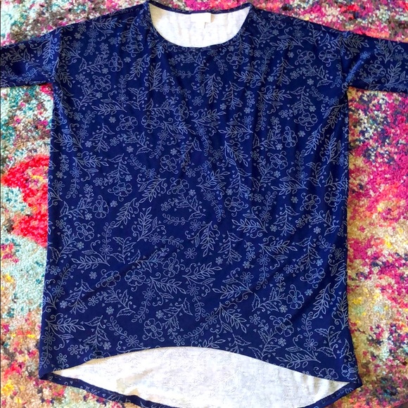 BOGO Perfect LulaRoe shirt - Picture 1 of 2